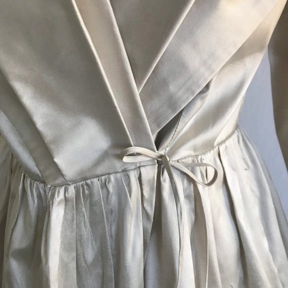 1990s Silver Silk Avant Garde Designer Party Dress - Catherine Regehr - Picture 3 of 9